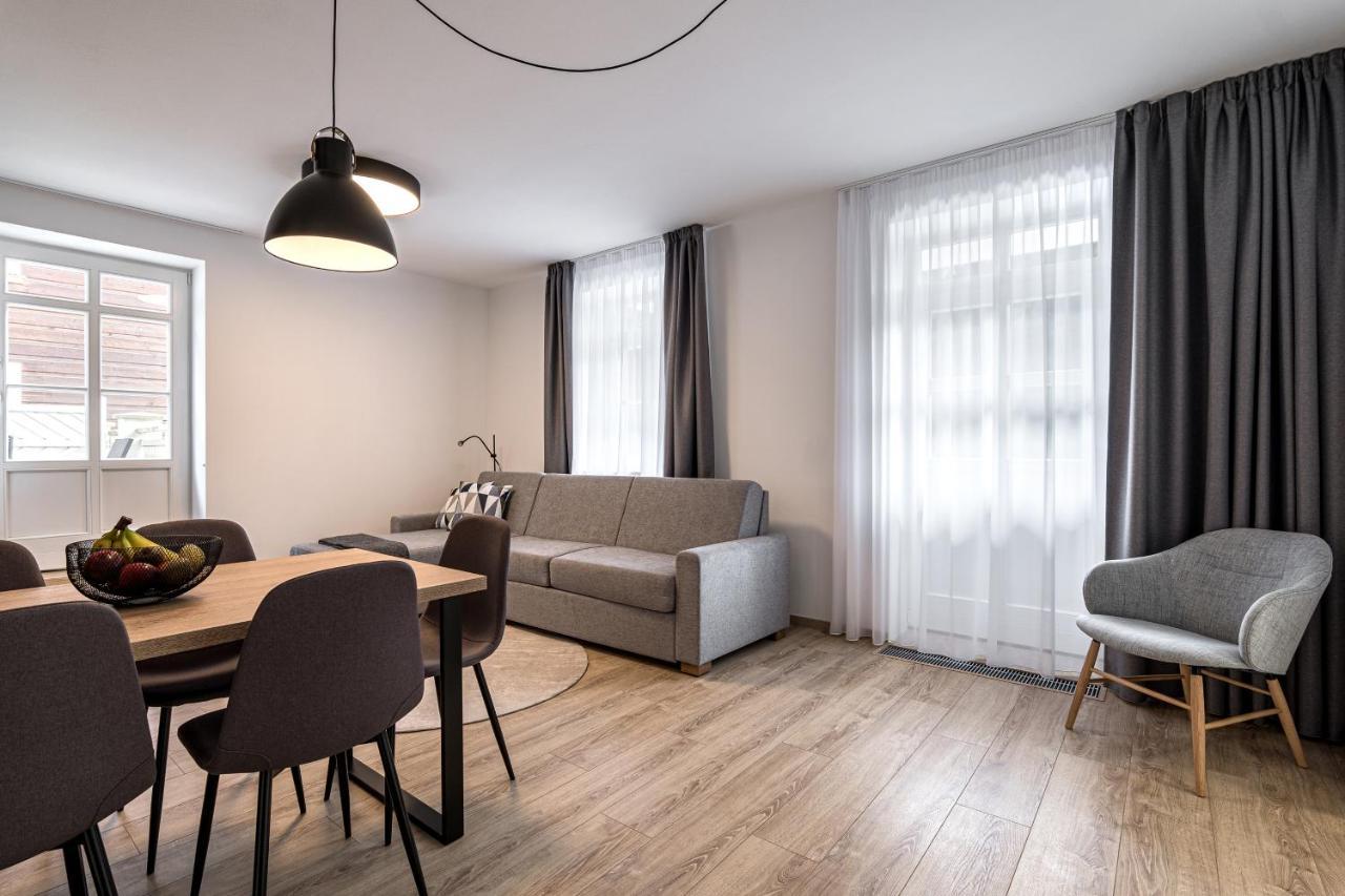 Hubertus Karlova Studanka Aparthotel Exterior photo