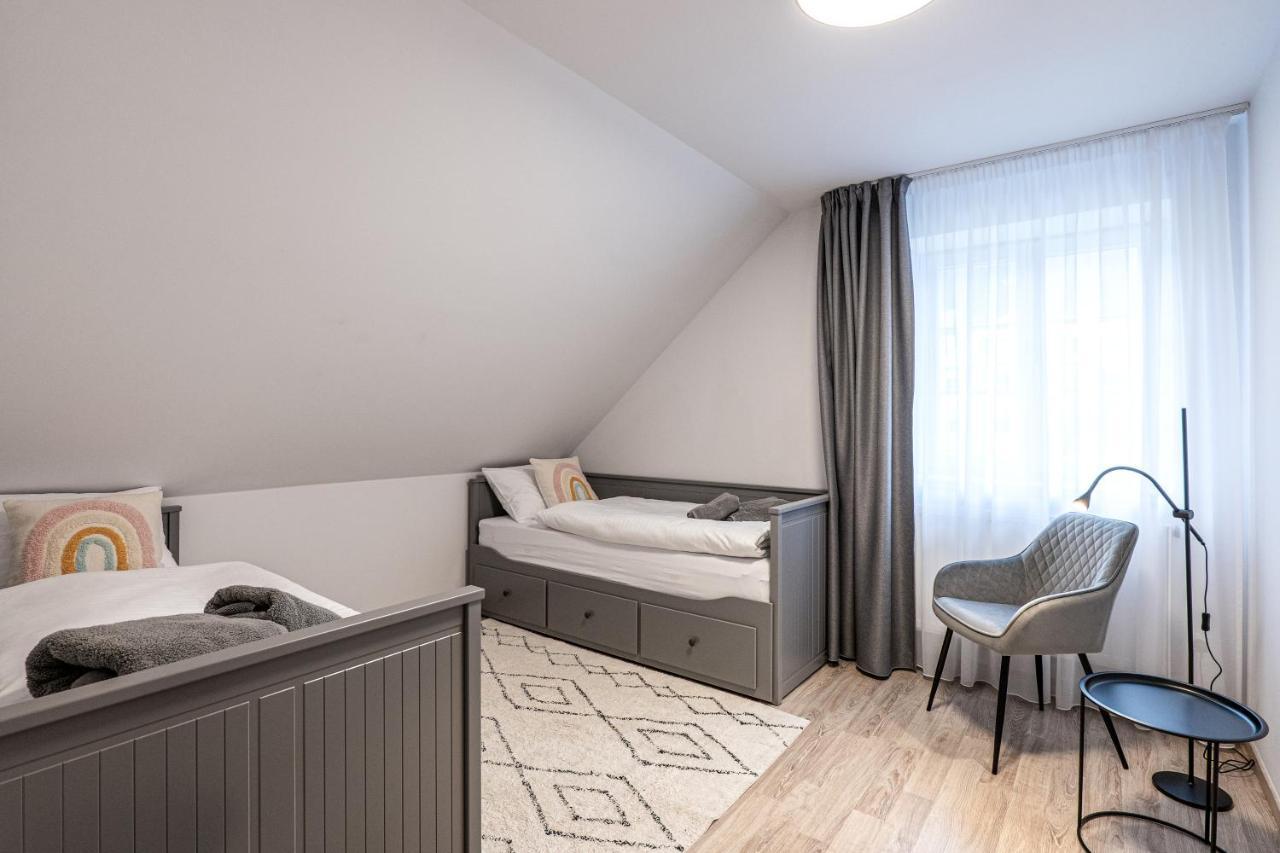 Hubertus Karlova Studanka Aparthotel Exterior photo